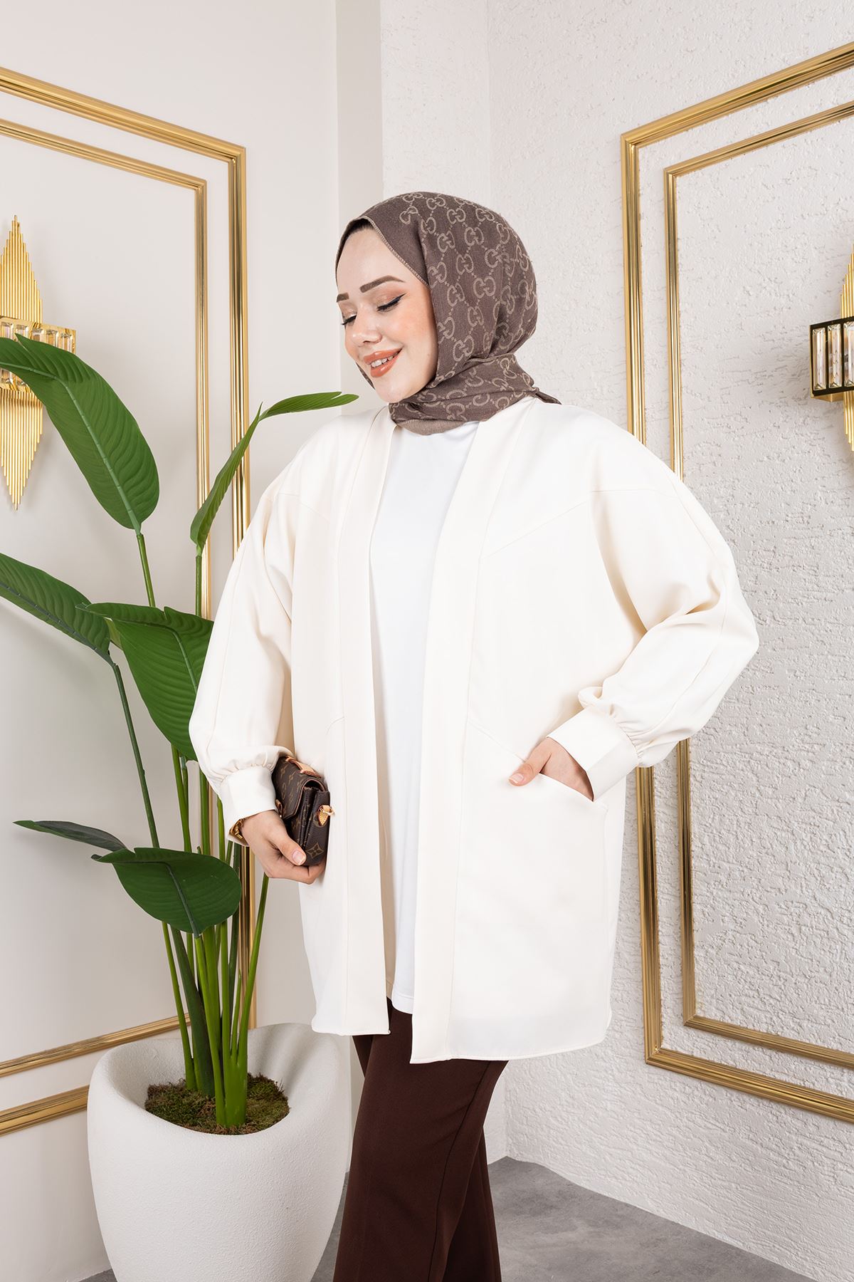 Cep Detay Atlas Hırka-Ekru