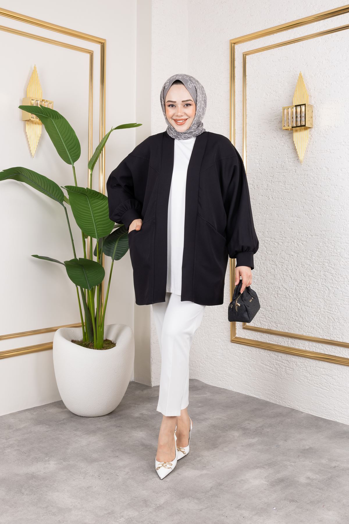 Cep Detay Atlas Hırka-Siyah