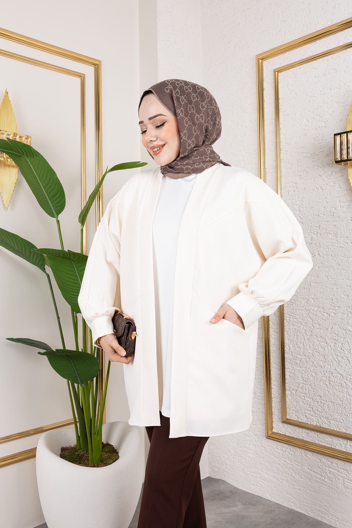 Cep Detay Atlas Hırka-Ekru