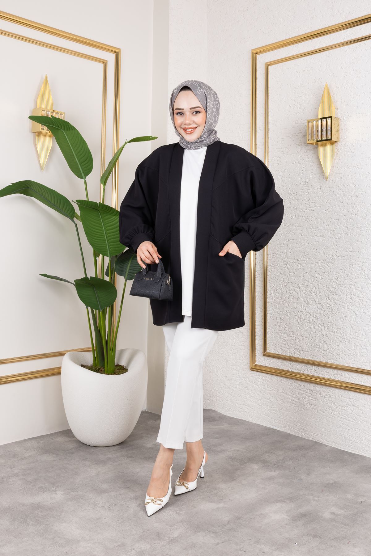 Cep Detay Atlas Hırka-Siyah